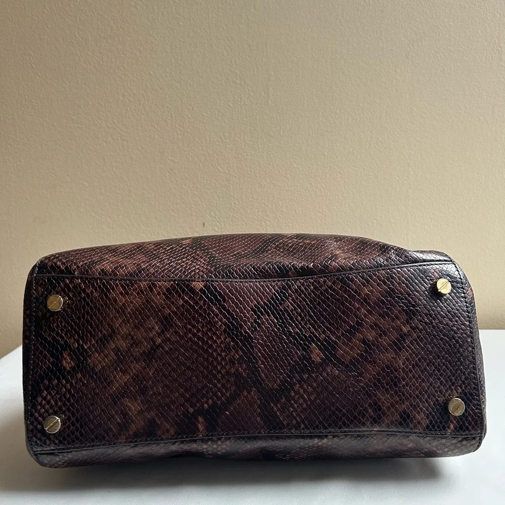 Michael Kors Bedford snake print style leather purse handbag crossbody MSRP $448 - Picture 3 of 5